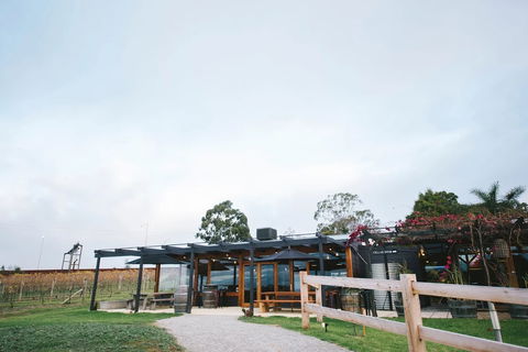 Saint Regis Winery, Food & Wine Bar - Accommodation Adelaide 3