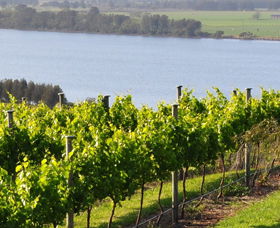 Shoalhaven Heads NSW Accommodation Adelaide