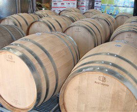 Diamond Creek Estate Cellar Door - Accommodation Adelaide 1