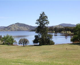 Grabben Gullen NSW Accommodation Adelaide