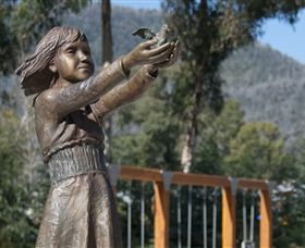 Marysville Kin Playspace - Accommodation Adelaide 0
