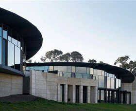 Port Phillip Estate - Accommodation Adelaide 1