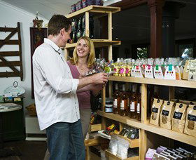 Poachers Pantry And Wily Trout Vineyard - Accommodation Adelaide 4