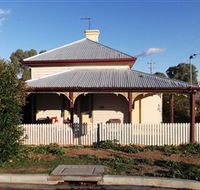 Former Customs Officers Residence - Accommodation Adelaide