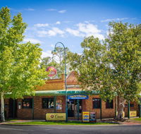 Crown Hotel Wentworth - Accommodation Adelaide