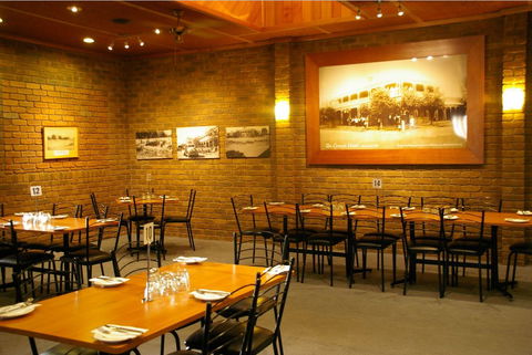 Crown Hotel Wentworth - Accommodation Adelaide 4