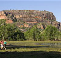 Sandstone and River Bushwalk - Accommodation Adelaide