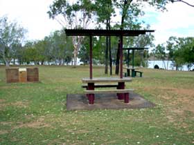 Theresa Creek Dam - Accommodation Adelaide 1