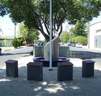 Emerald War Memorial - Accommodation Adelaide