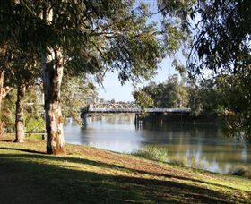 Lake Boga Observatory & Glass Studio - Accommodation Adelaide 0