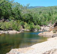 Mount Elliot Bowling Green Bay National Park - Accommodation Adelaide