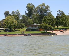 Griffith Boat Club - Accommodation Adelaide 1