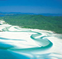 Whitehaven Beach - Accommodation Adelaide