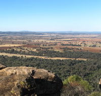 Basin Gully to Eualdrie lookout track - Accommodation Adelaide