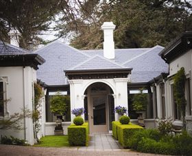 Duneira, Mt Macedon - Accommodation Adelaide 0