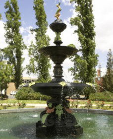 Victory Memorial Gardens - Accommodation Adelaide 1
