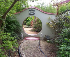 Black Dragon Gardens Wulong Yuan - Accommodation Adelaide 0