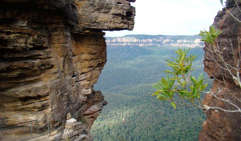 Three Sisters - Honeymoon Bridge - Accommodation Adelaide 0