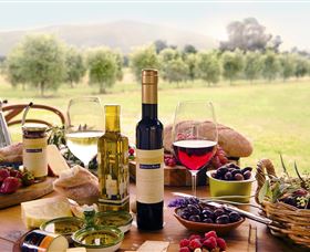 Whispering Brook - Accommodation Adelaide 5