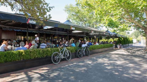 Tilley's - Accommodation Adelaide 3