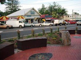 Maleny Handicraft Markets - Accommodation Adelaide 0