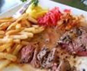 Dungog Memorial Bowling Club - Accommodation Adelaide 3