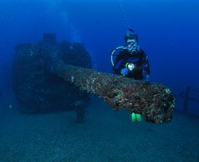 HMAS Brisbane Dive Site - Accommodation Adelaide 1