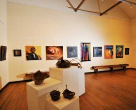 Blue Knob Hall Gallery And Cafe - Accommodation Adelaide 0