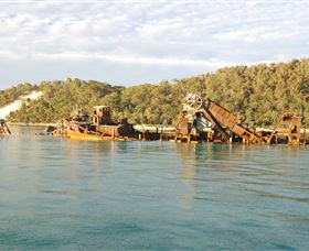 Tangalooma Wrecks Dive Site - Accommodation Adelaide 0