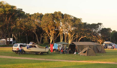 Booti Booti National Park - Accommodation Adelaide 3