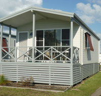 Belmont Pines Lakeside Holiday Park - Accommodation Adelaide