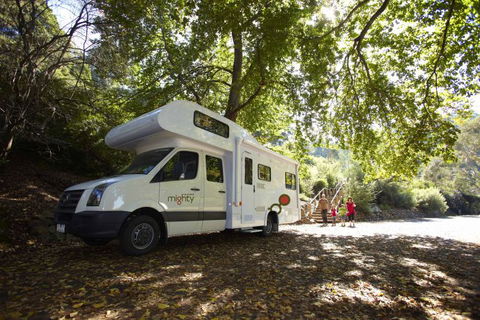 Mighty Cars And Campers - Accommodation Adelaide 8