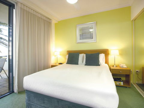 Oaks Calypso Plaza - Accommodation Adelaide 1