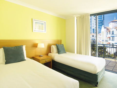 Oaks Calypso Plaza - Accommodation Adelaide 5