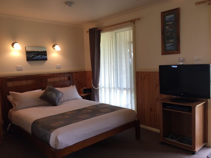 Woorarra West VIC Accommodation Adelaide