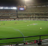 Half-Day Sports Lovers Bus Tour of Melbourne with Tour Options - Accommodation Adelaide