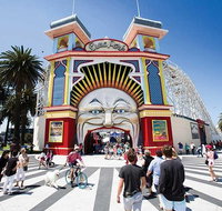 Private Full Day Melbourne City Tour with local guide - Accommodation Adelaide