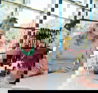 Barossa and Hahndorf Day Trip from Adelaide Including Wine Tasting and Lunch