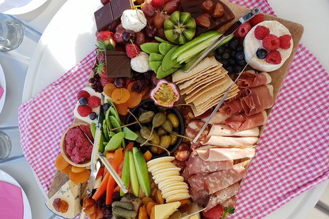 Adelaide 2-Hour BBQ Boat Hire For 6 People - Accommodation Adelaide 3