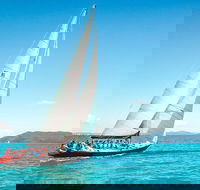 Condor Whitsundays Maxi Sailing 2 Days 2 Nights - single bed - Accommodation Adelaide