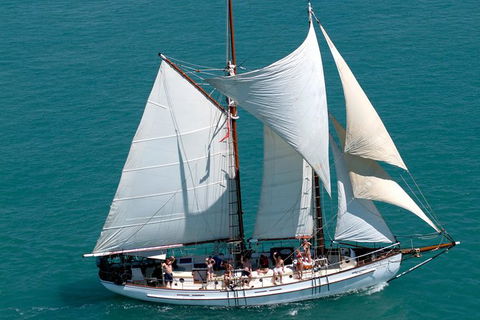 Whitsunday Islands Private Sailing Experience With Snorkeling & Langford Reef - Accommodation Adelaide 8
