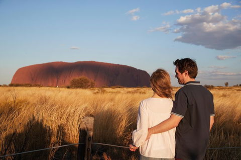 Uluru (Ayers Rock) Sunset With Outback Barbecue Dinner And Star Tour - Accommodation Adelaide 0