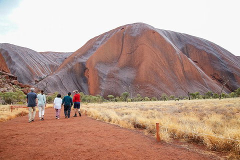 Ayers Rock Combo: Uluru Base And Sunset Plus Uluru Sunrise And Kata Tjuta With An Optional BBQ Dinner Or Kings Canyon Day Trip - Accommodation Adelaide 9