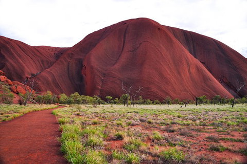 Ayers Rock Combo: Uluru Base And Sunset Plus Uluru Sunrise And Kata Tjuta With An Optional BBQ Dinner Or Kings Canyon Day Trip - Accommodation Adelaide 5