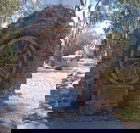 Jindera Pioneer Cairn - Accommodation Adelaide