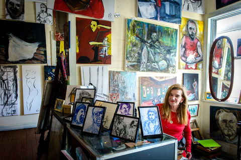 Brush Off Art - Accommodation Adelaide 0