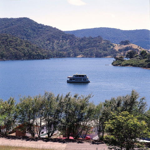 Lake Eildon - Accommodation Adelaide 1