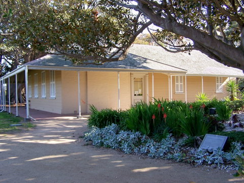 Black Rock House - Accommodation Adelaide 0