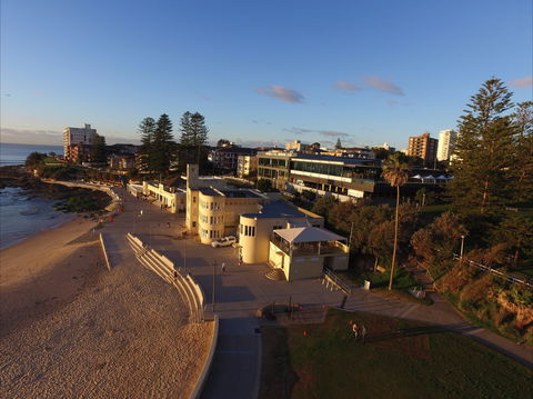 Cronulla Beach - Accommodation Adelaide 2