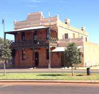 Old Gentleman's Club - Accommodation Adelaide
